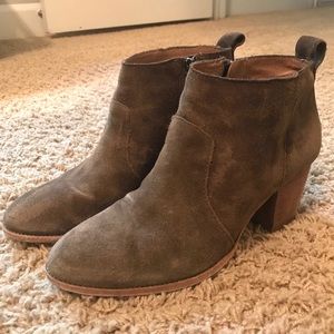 Madewell Suede Ankle Boots Color Mink
